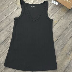 NWT Black V-Neck Old Navy Tank Top Size Small